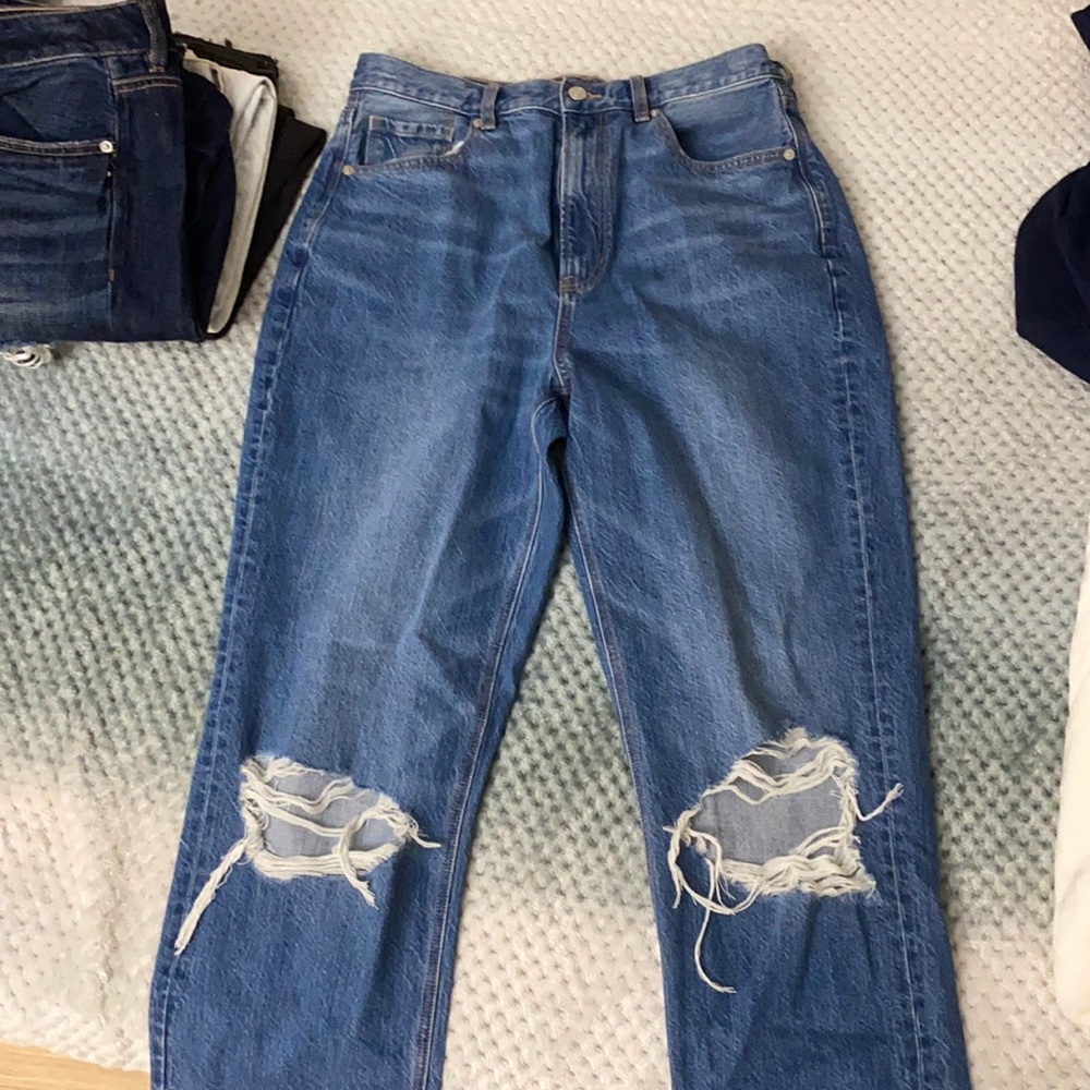 American Eagle Highest Rise Ripped Jeans 12 X-Long